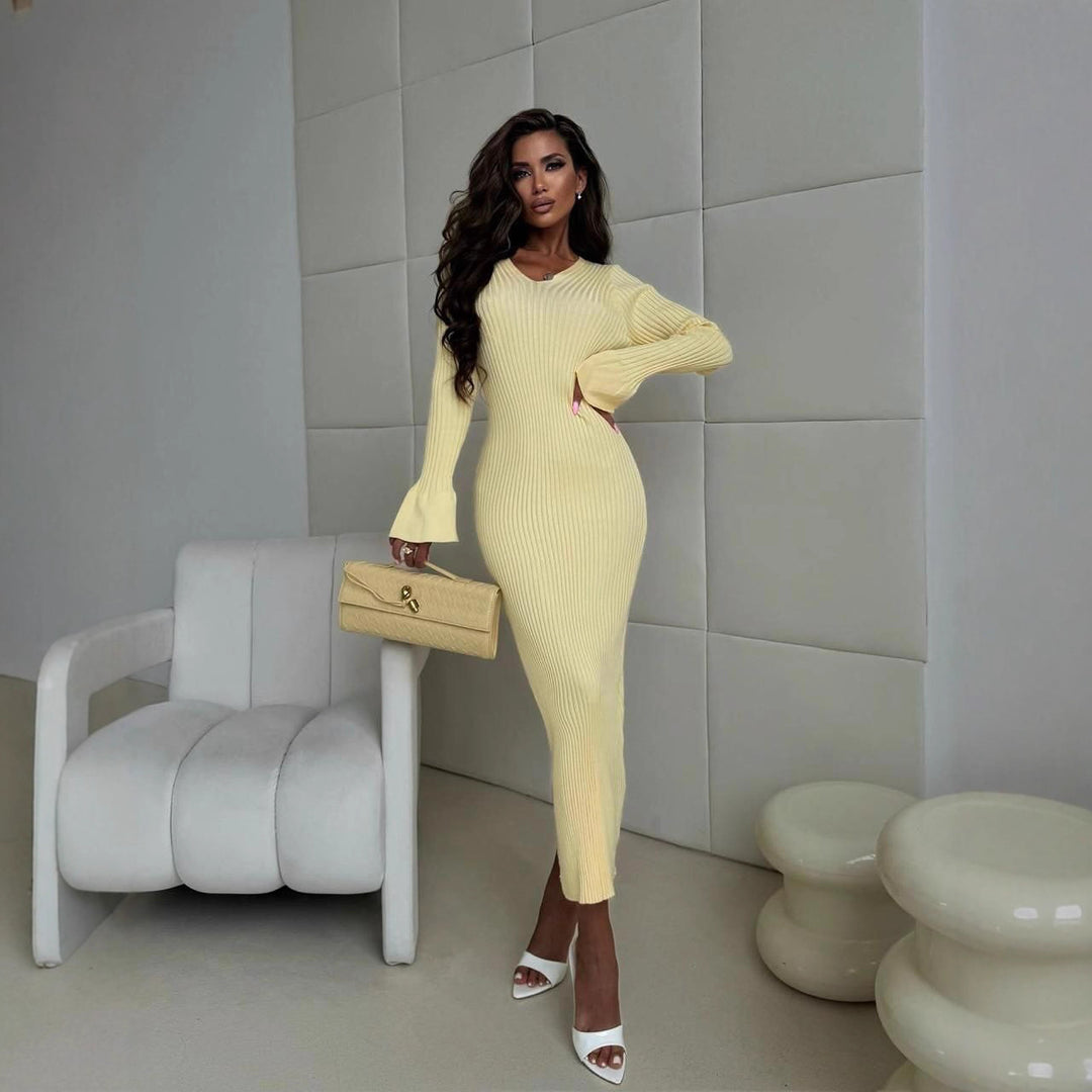 Robe Maxi Tricot Femme avec décolleté en V et superposition élégante Chic & Stil