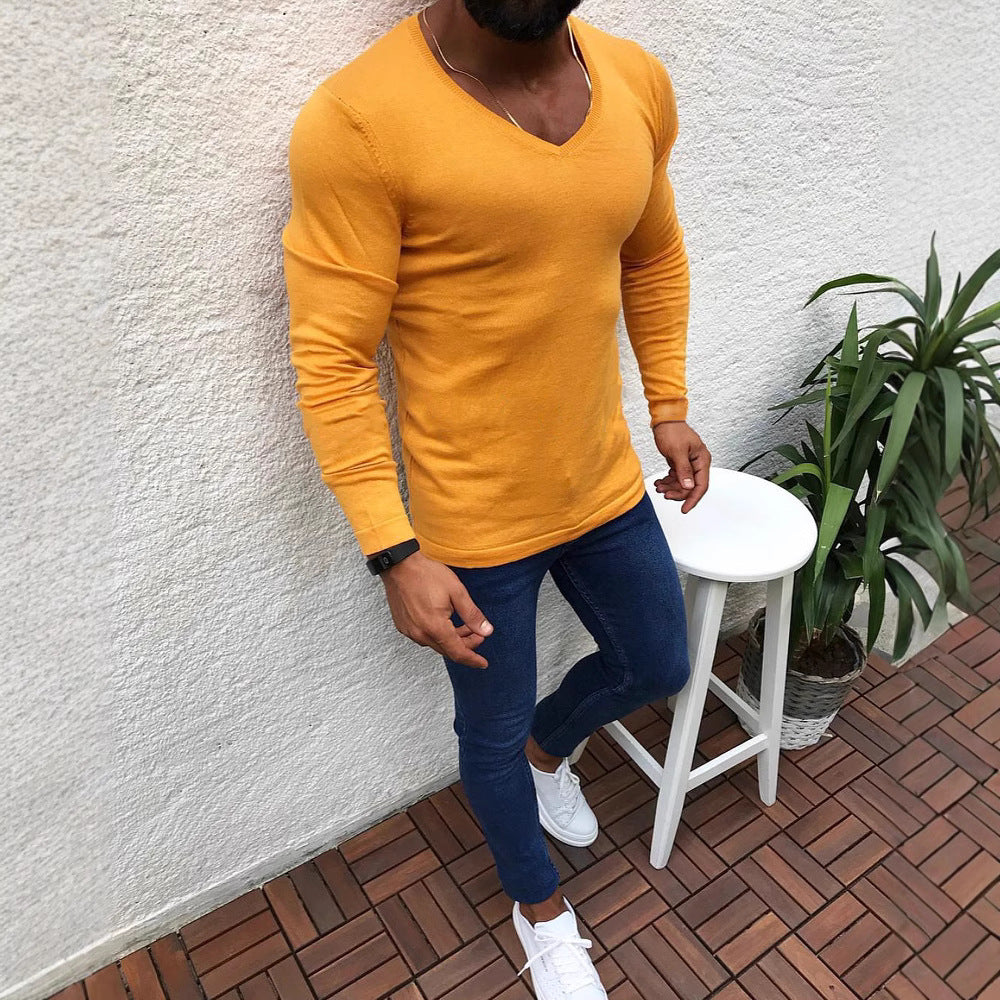 Men's fitted cotton t-shirt with V-neck Lune London