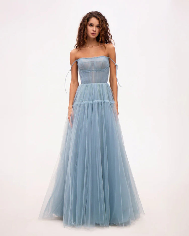 Ladies evening dress made of the finest tulle from Lune London
