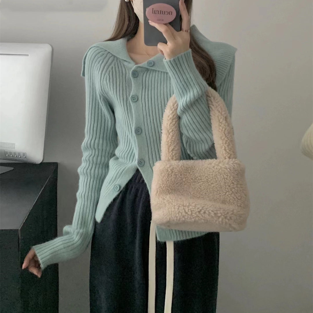 Cardigan féminin en fine maille avec col tendance Chic & Stil