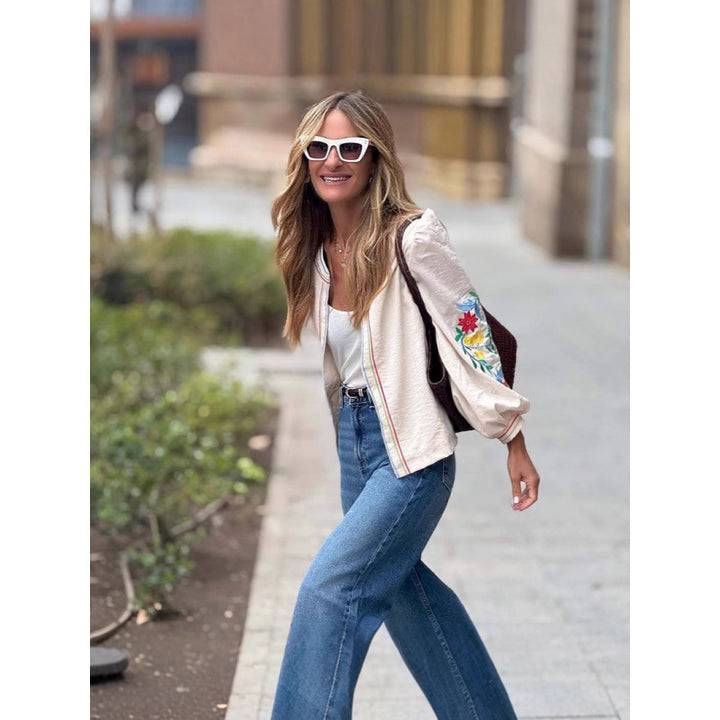 Blouse woman with colorful embroidery and voluminous sleeves Lune London