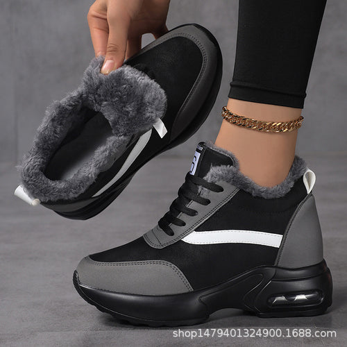 Winter boots for women with soft inner lining Lune London