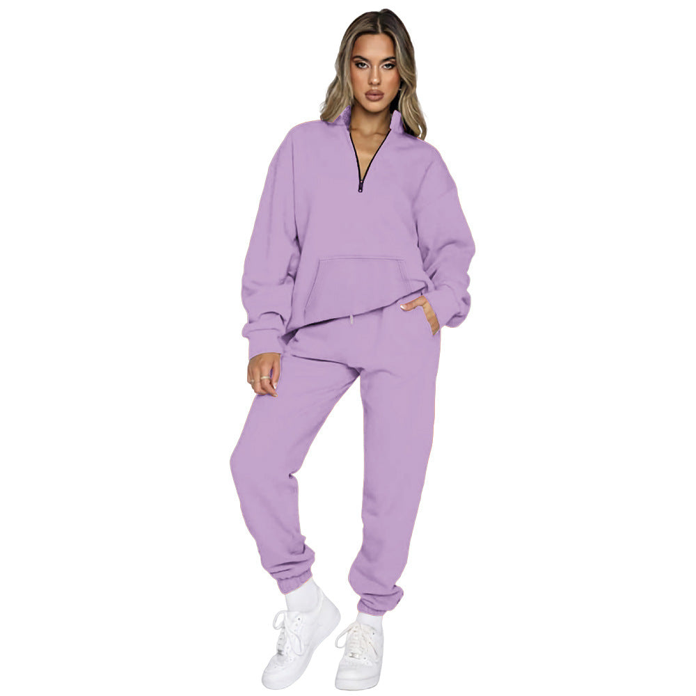 Ladies Comfortable Leisure Outfit with High Collar and Kangaroo Pocket Lune London