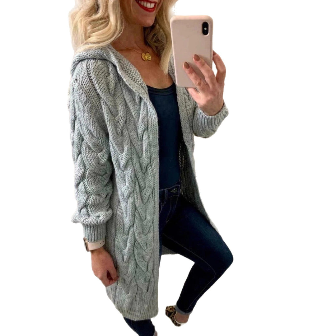 Chic and Still women's knit jacket with a trendy braid pattern