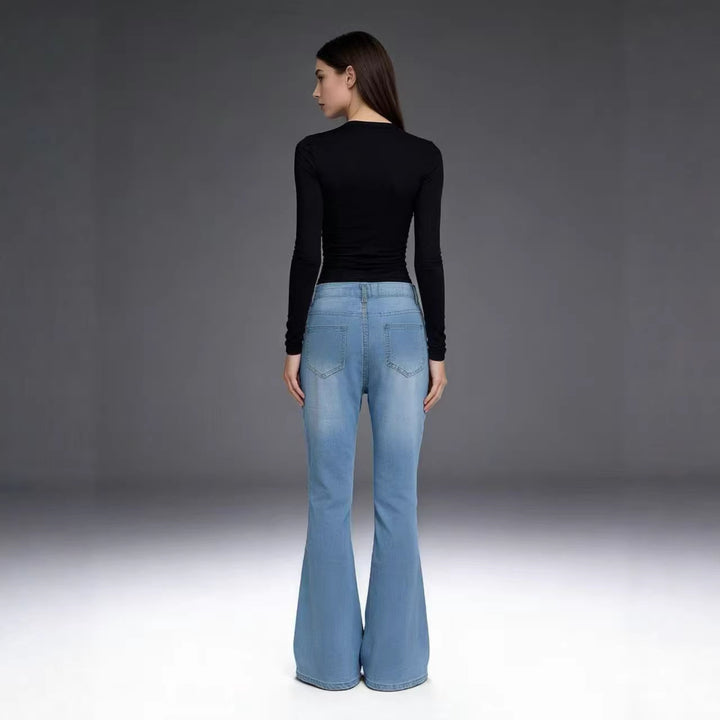 Women’s flared jeans with colorful button details and high waistband Lune London