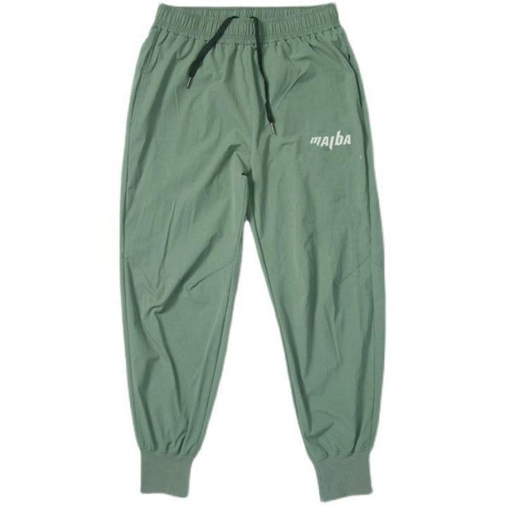 Joggeurs décontractés pour femmes avec ceinture confortable et poches latérales Chic & Stil