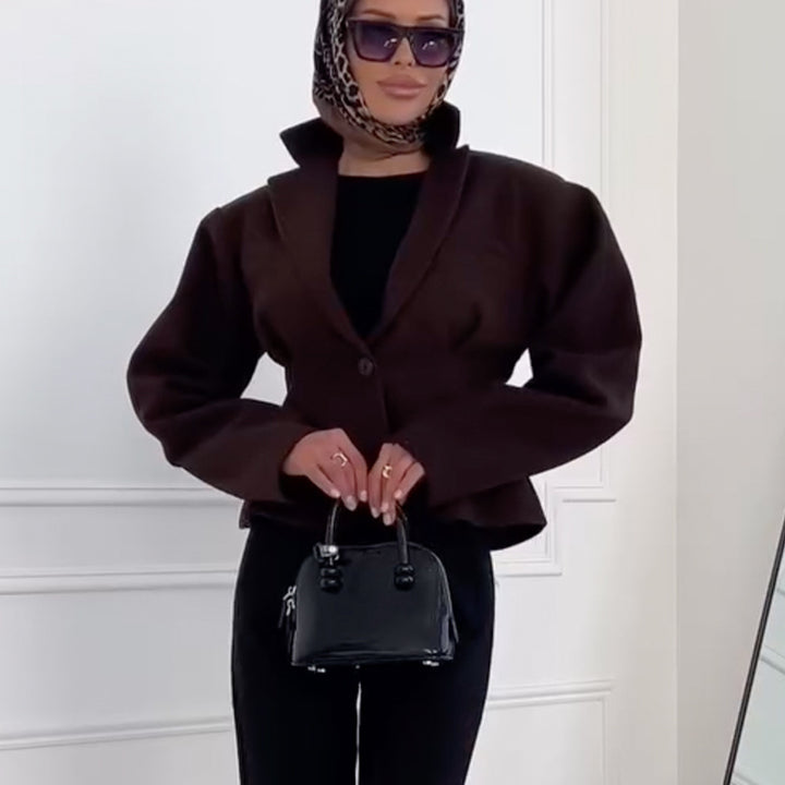 Structured blazer for women with elaborate shoulder pads Lune London