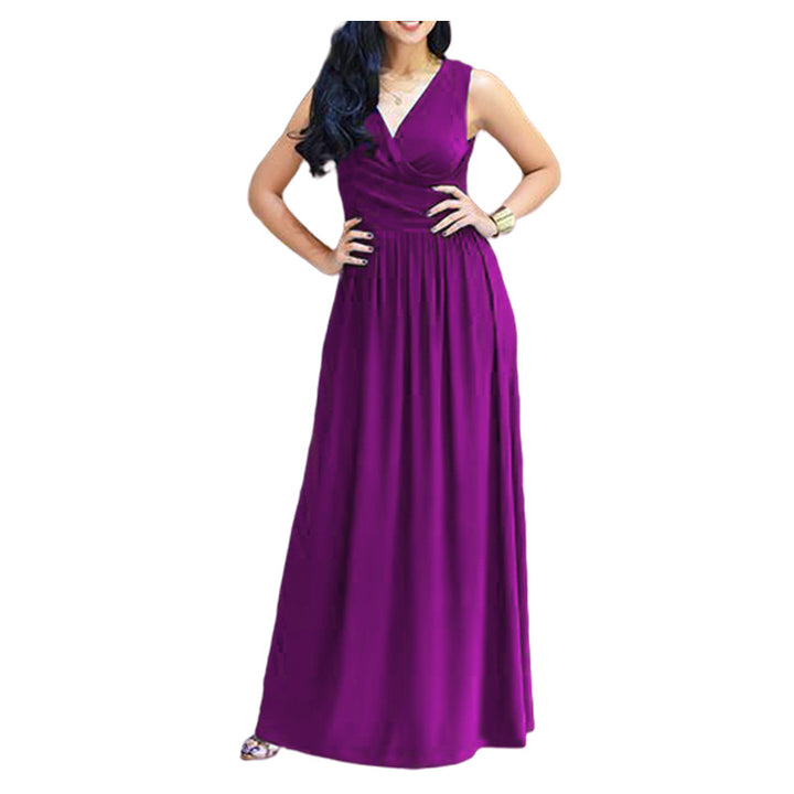 Elegant maxi dress for women with wrap design and flowing cut Lune London