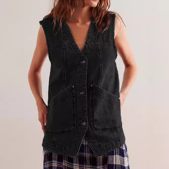 Women's denim dungaree jacket with practical pockets and fashionable V-neck Lune London