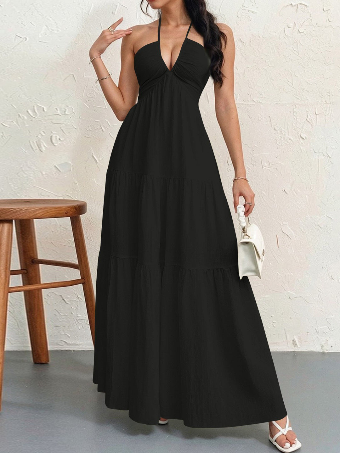 Women's maxi dress with deep V-neck and airy silhouette Lune London
