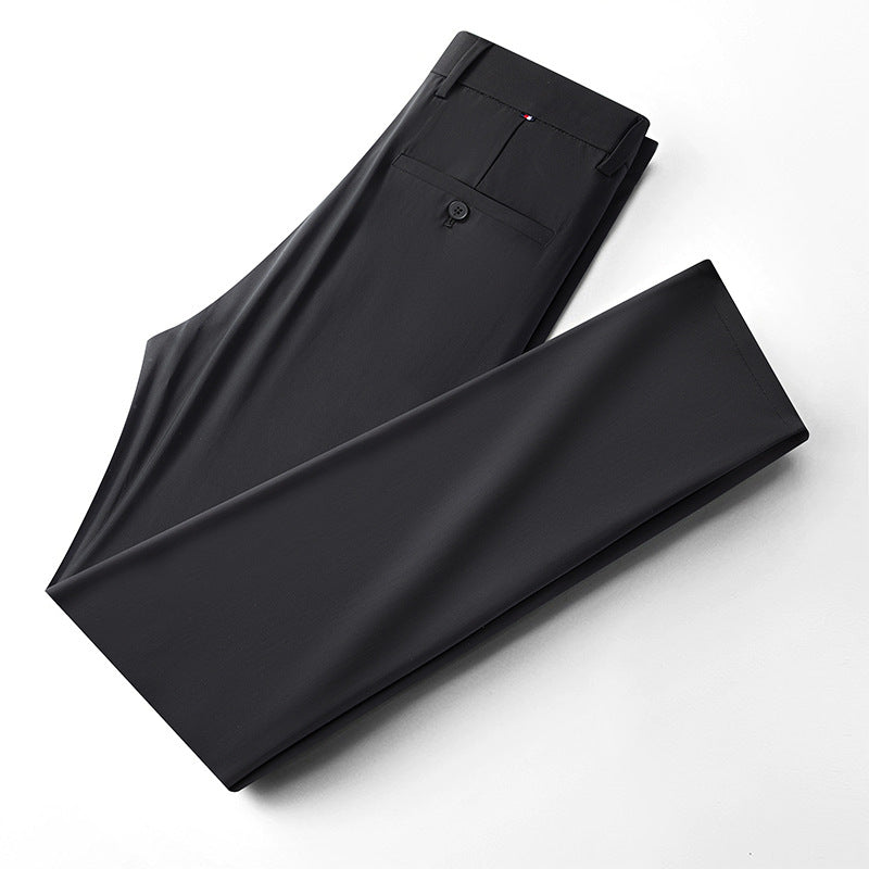 Elegant suit pants for men with breathable structure and slim fit Lune London
