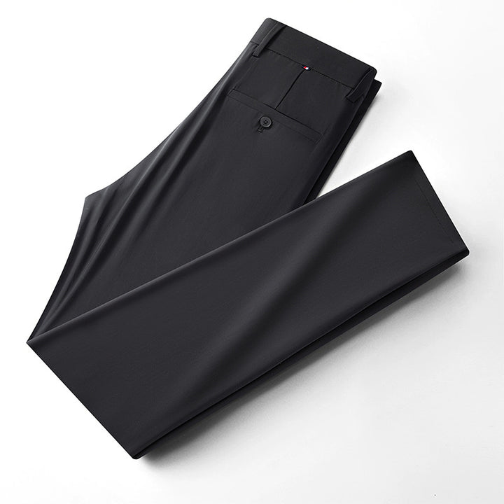 Elegant suit pants for men with breathable structure and slim fit Lune London