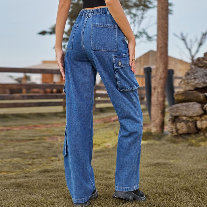 High-waisted cargo pants for women with practical pockets Lune London
