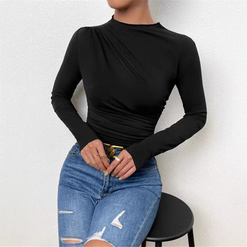 Long sleeve blouse for women with elegant gathered elements and a classic design Lune London