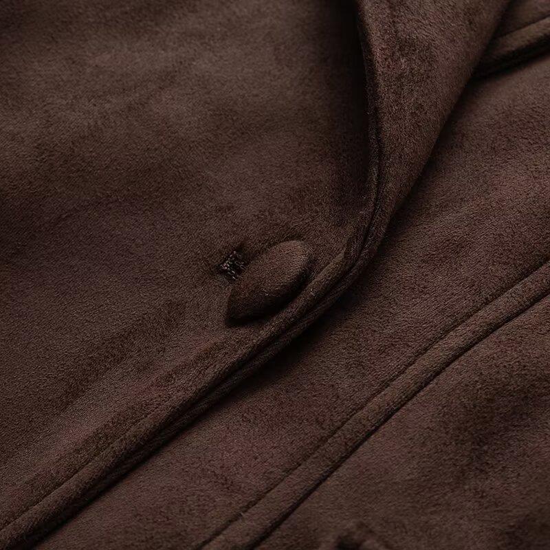 Elegant jacket for women with a belt at the waist and modern collar Lune London
