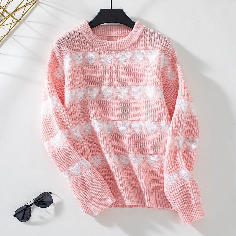 Comfortable women's sweater with heart pattern Lune London
