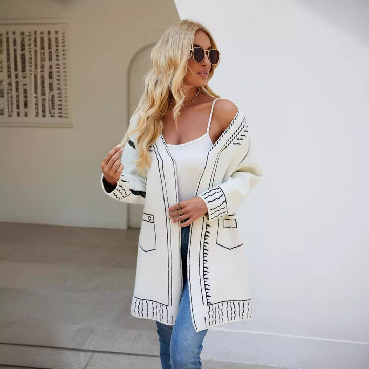 Women's knitted jacket with unique pattern and relaxed fit Lune London