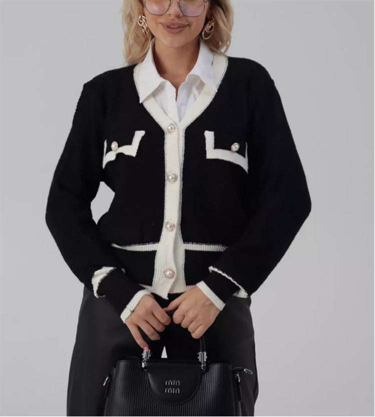 Ladies Elegant knitted cardigan with pearl buttons and contrasting details Lune London
