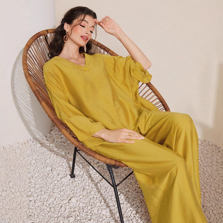 Ensemble décontracté pour femmes en deux pièces avec un haut volumineux et un pantalon large Chic & Stil