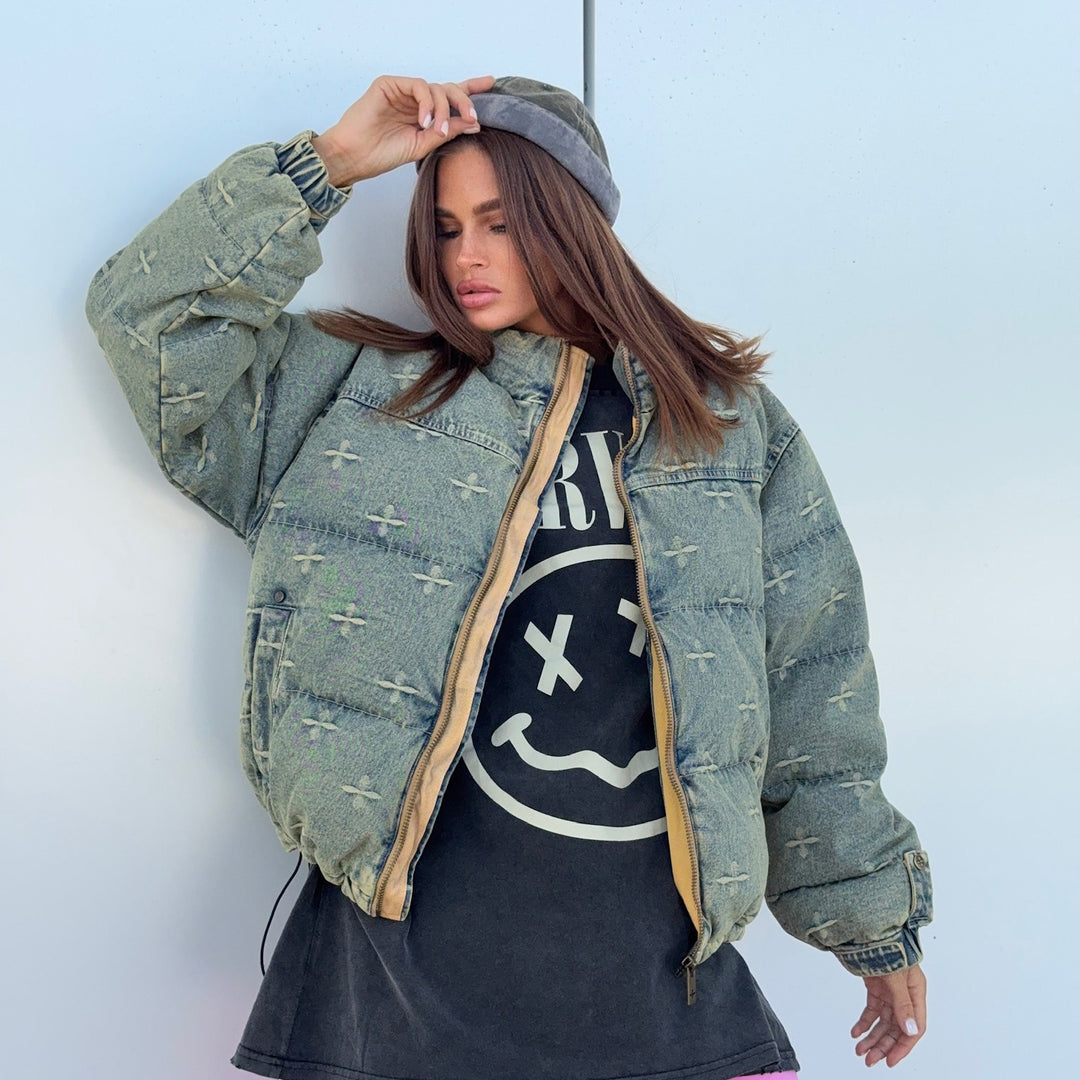 Oversized denim jacket for women with a quilted design and impressive details Lune London
