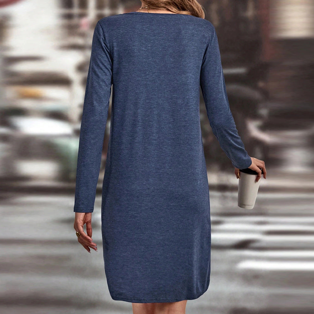 Robe décontractée pour femmes à col en V avec manches longues et poches Chic & Stil