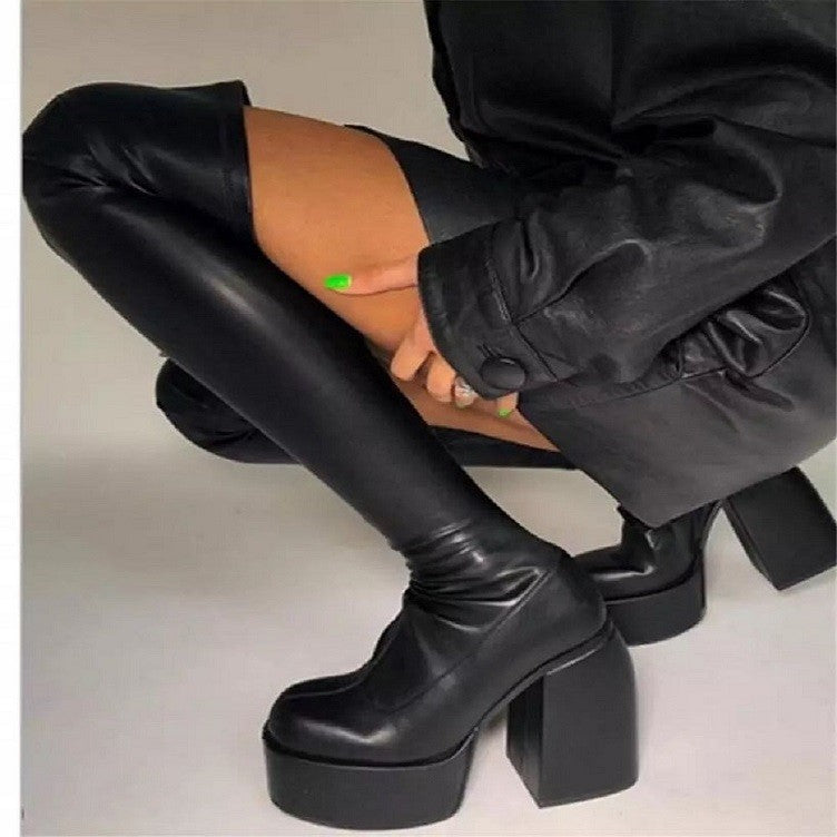 Knee-high boots for women with a wide block heel and an elastic shaft Lune London