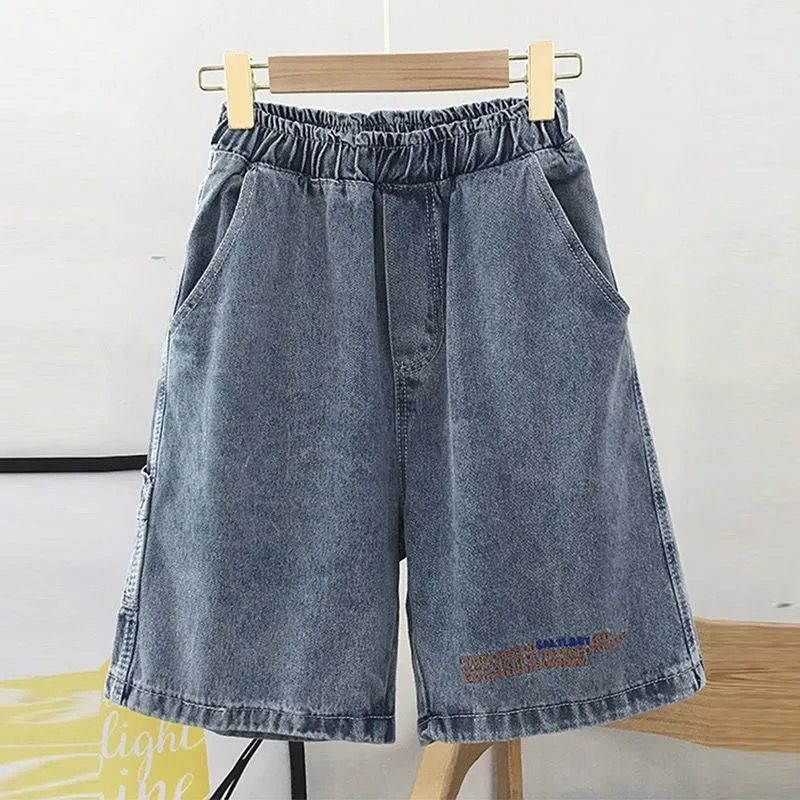 Shorts en denim confortables pour femmes avec ceinture élastique Chic & Stil