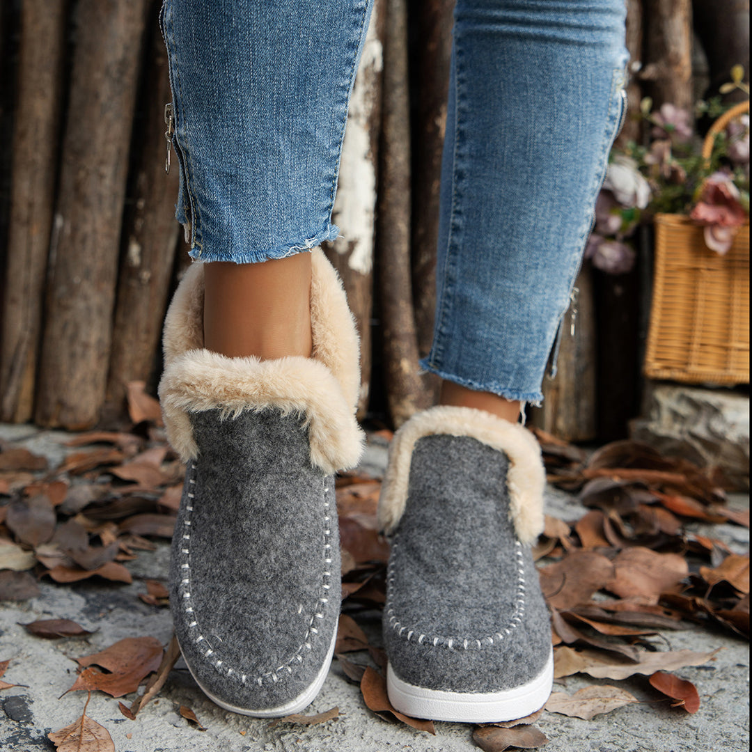 Ladies Comfortable Cushioned Sneakers with Stylish Velcro Closure and Anti-Slip Sole Lune London