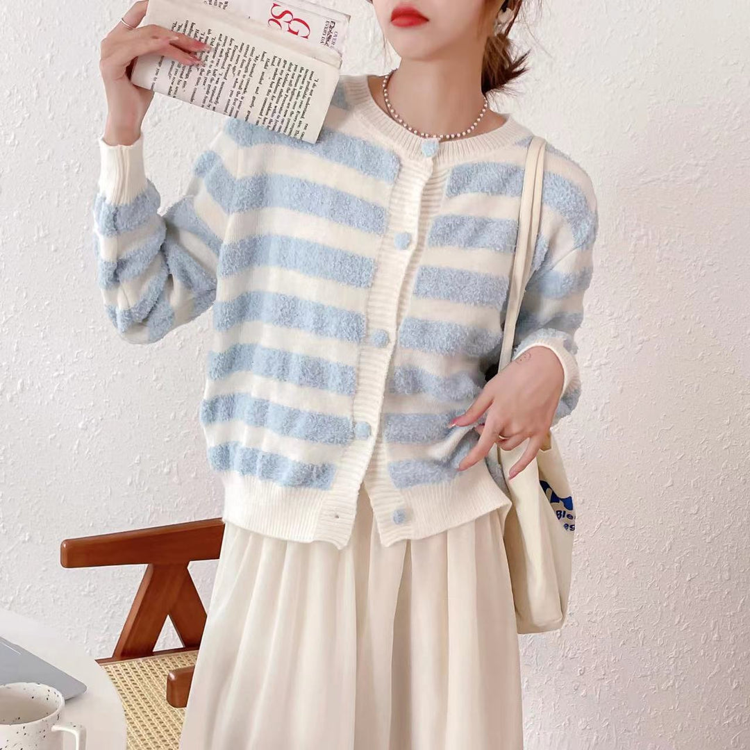 Ladies Cozy Knit Pullover with Chic Maritime Stripes and Style