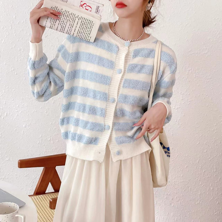 Ladies Cozy Knit Pullover with Chic Maritime Stripes and Style