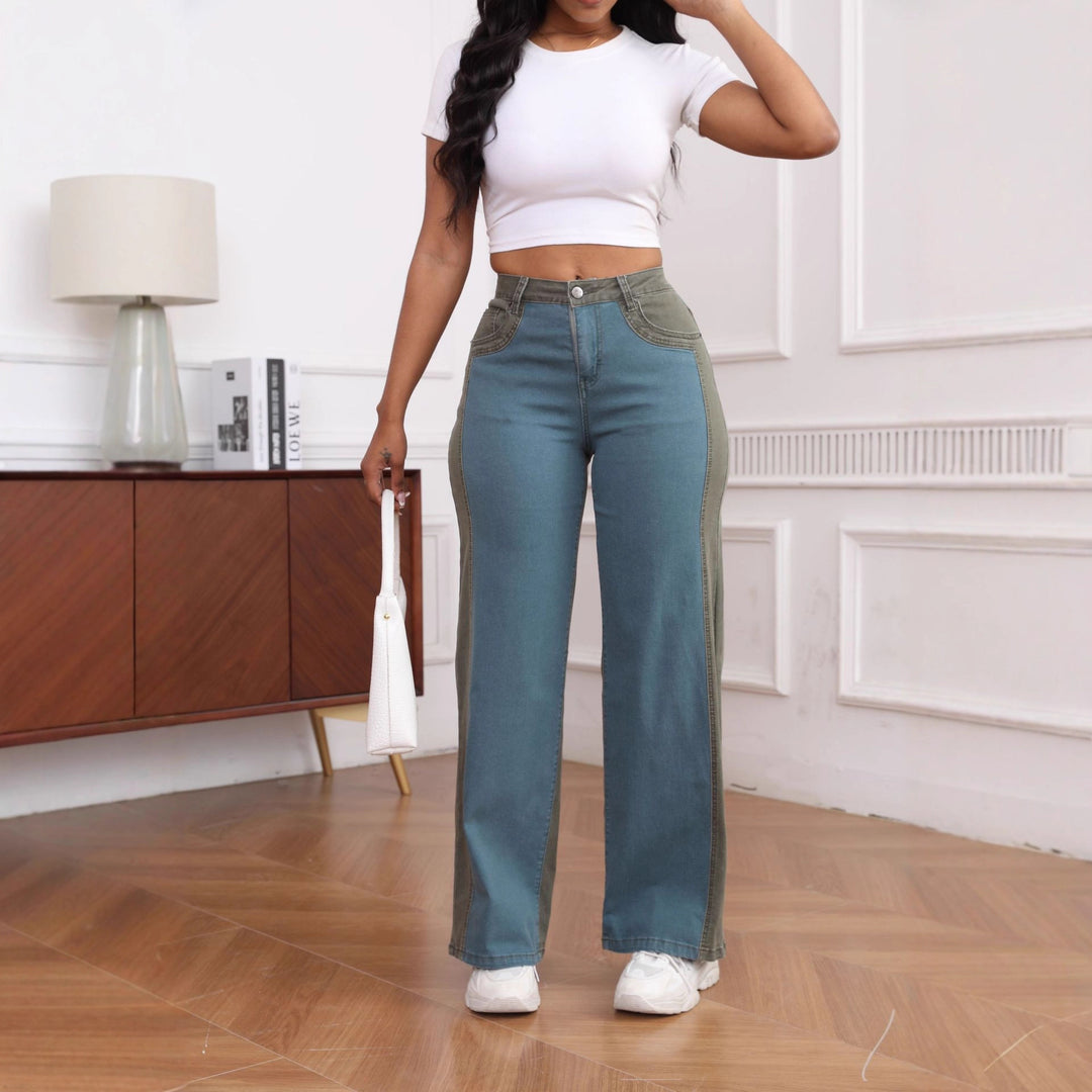 High-waisted women's jeans with a modern color block design and flared leg Lune London