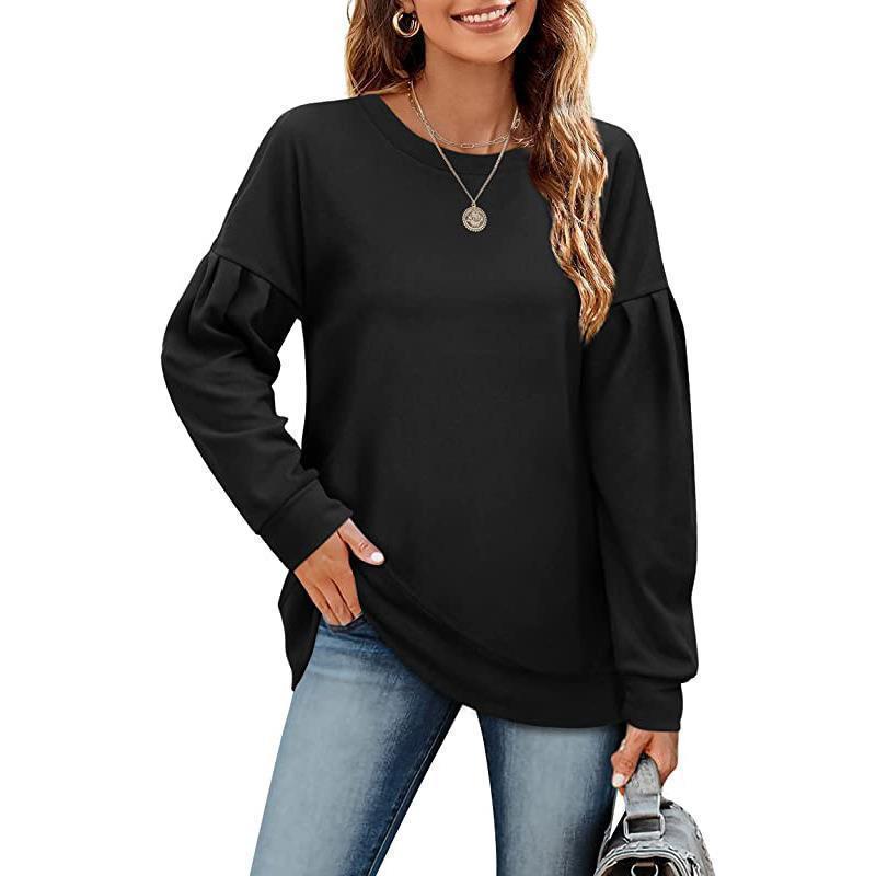 Casual sweater for women with a loose fit and trendy ruffled sleeves Lune London