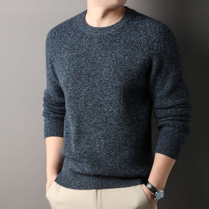 Luxurious knitted sweater for men Lune London