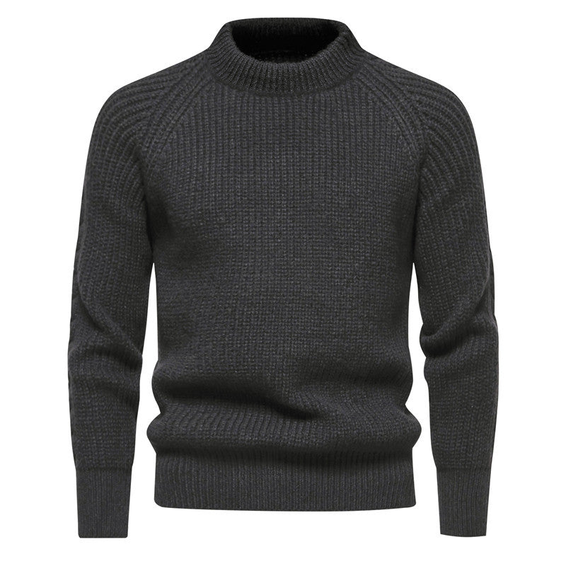 Men's chunky knit sweater with high collar and timeless design Lune London
