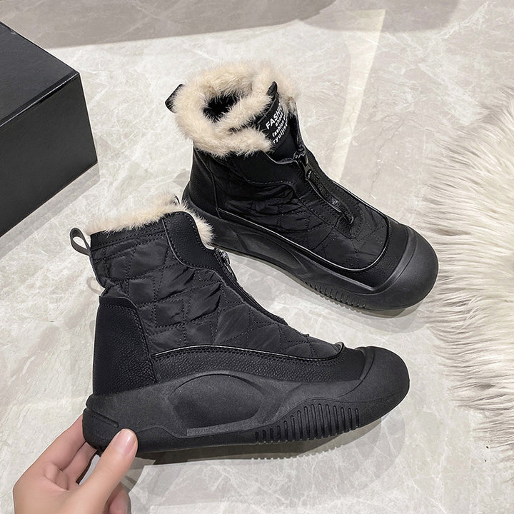 Women's insulated winter boots with comfortable warm lining Lune London