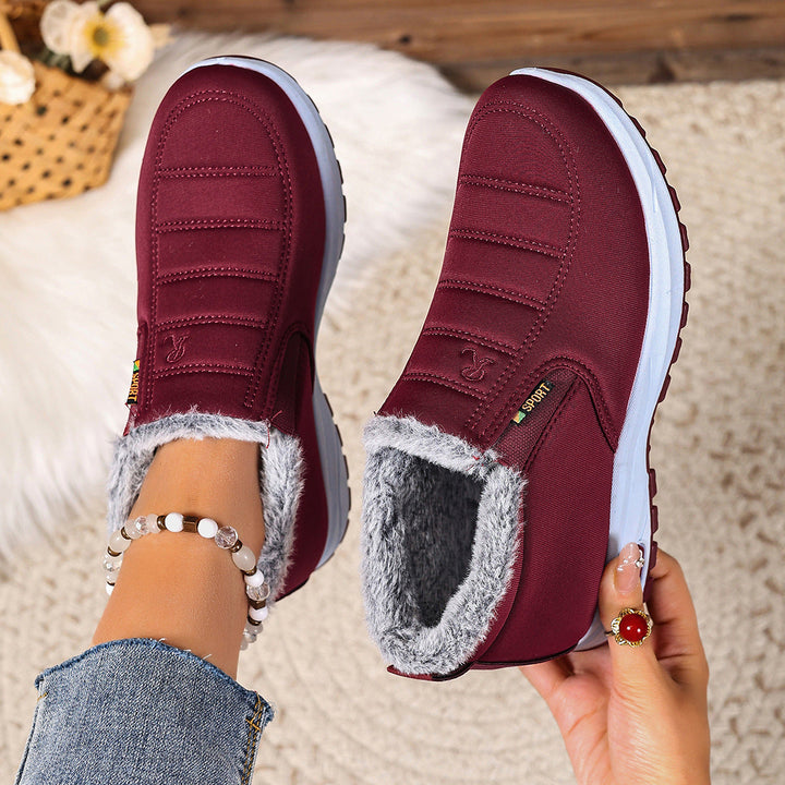 Lune London | Women's Winter Slip-On Sneakers Warm Lining & Non-Slip Sole Plus Sizes