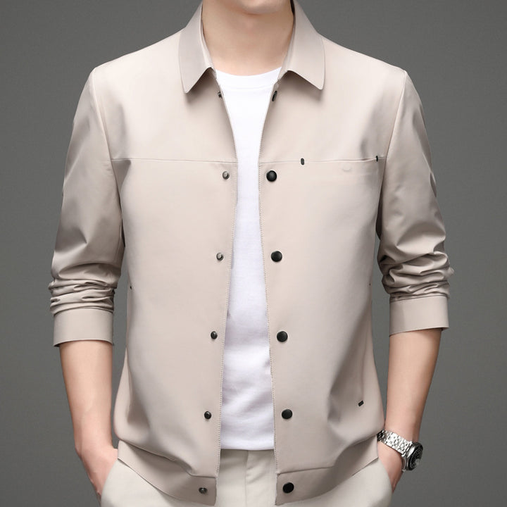 Elegant transitional jacket for men with practical snap button closure Lune London