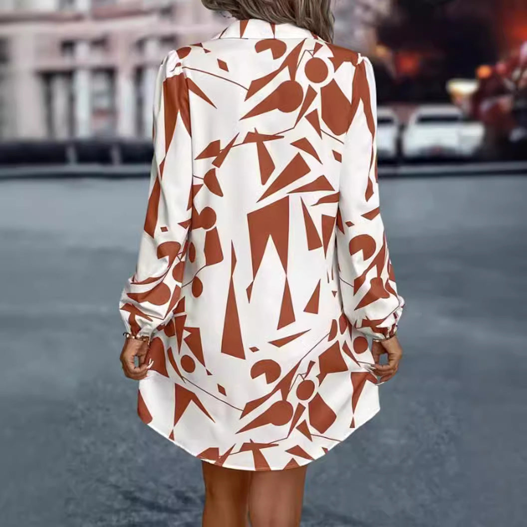 Robe blouse femme avec motif géométrique et détails de boutons Chic & Stil
