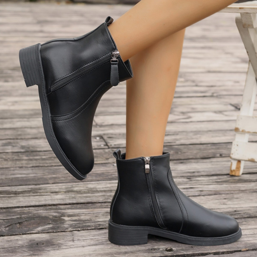 Ladies Elegant Boot with Zipper and Chic and Stylish Design
