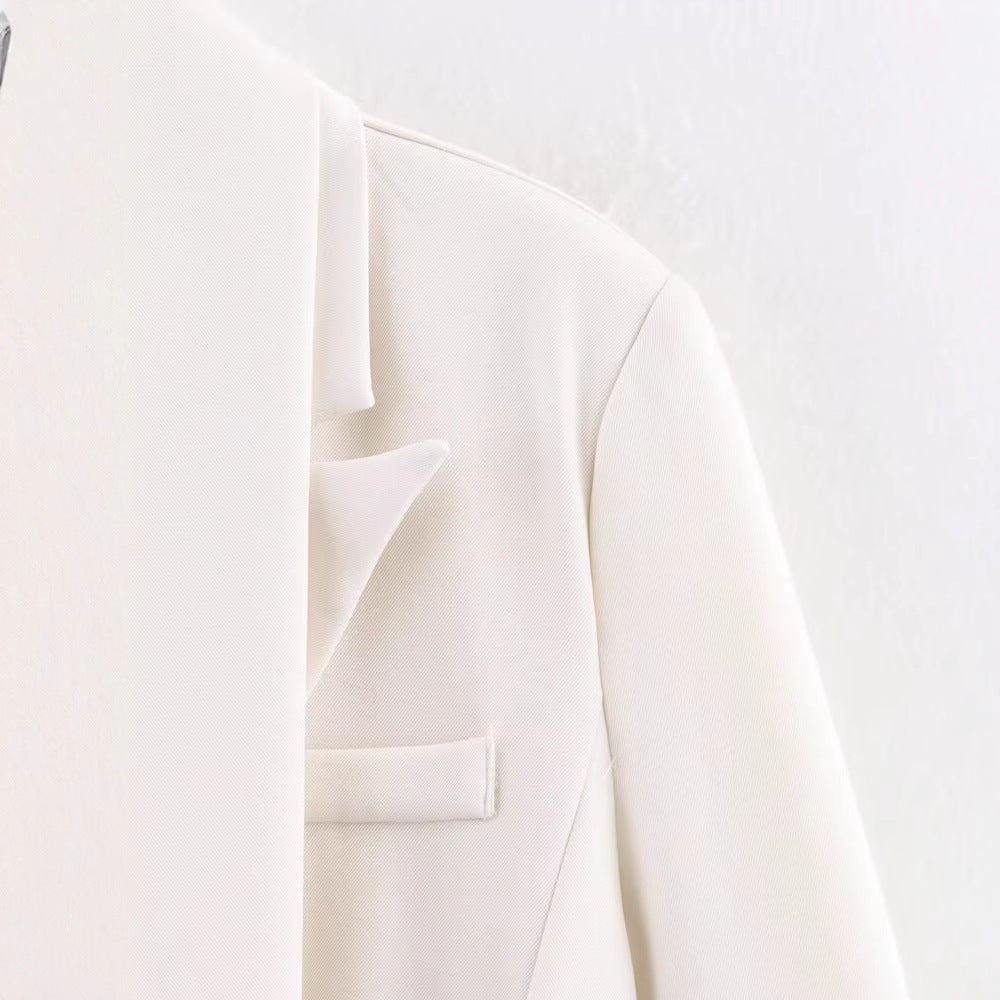 Elegant ladies' jacket with removable collar and decorative belt Lune London