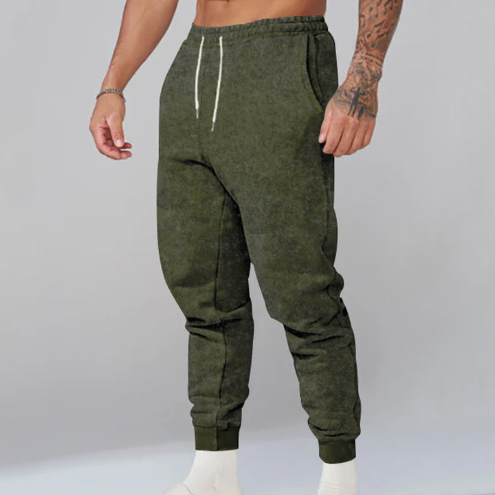 Comfortable sweatpants for men with elastic waist and sporty style Lune London