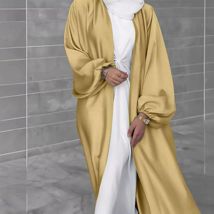 Ladies elegant long cardigan in fluid fabric with a loose fit Lune London