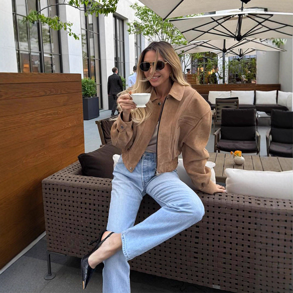 Cropped suede jacket for women with practical pockets Lune London