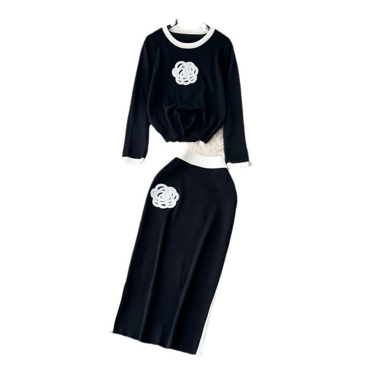 Lune London Women's Knitted Set with Applied Flowers