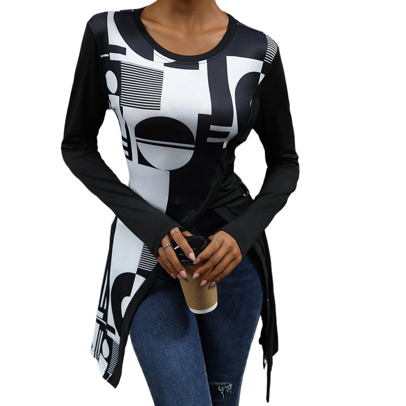 Ladies long modern t-shirt with geometric print and asymmetrical cut Lune London