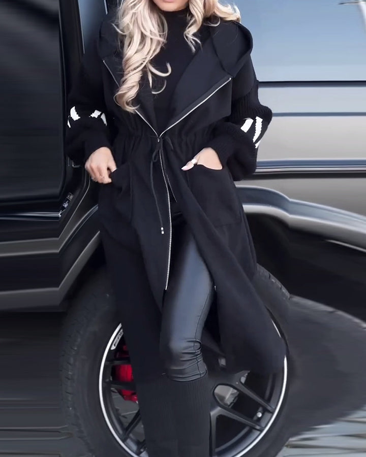 Veste à capuche élégante pour femme avec taille à cordon et en polaire texturée Chic & Stil