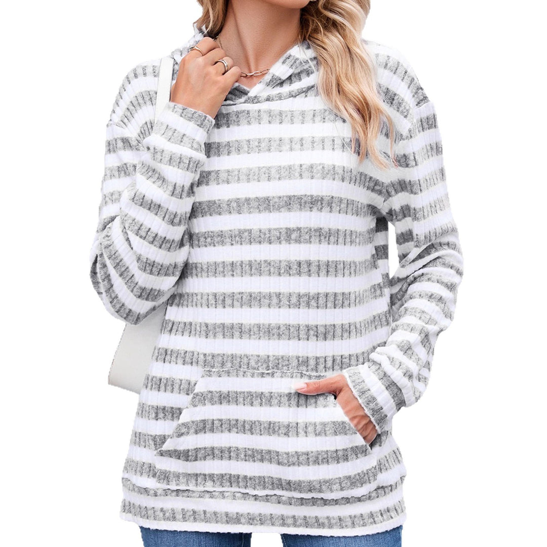 Women's hooded top with a casual striped pattern and a practical kangaroo pocket Lune London