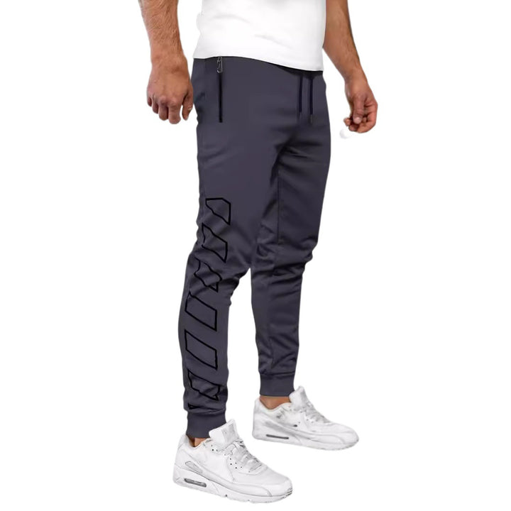 Sporty jogger pants for men with zip pockets Lune London