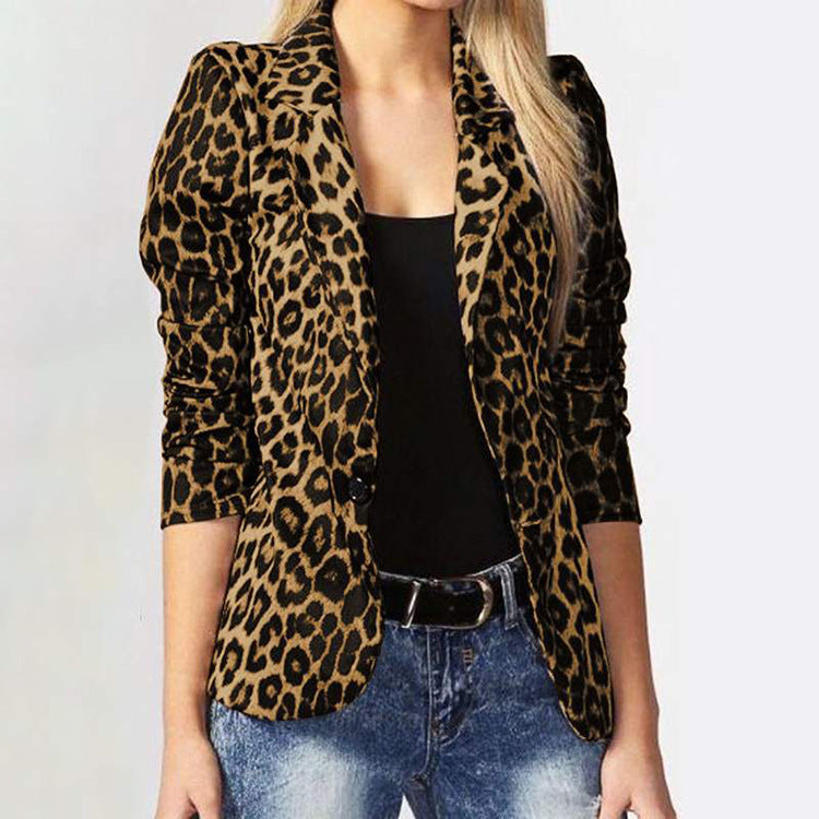Women Elegant Leopard Pattern Blazer Jacket with Tailored Cut Lune London