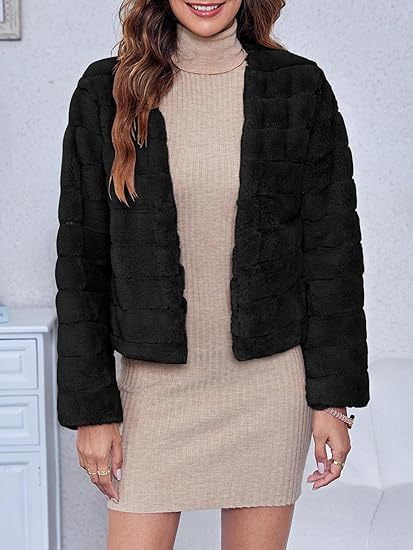 Ladies Short Cozy Jacket with Structured Design and Soft Inner Lining Lune London